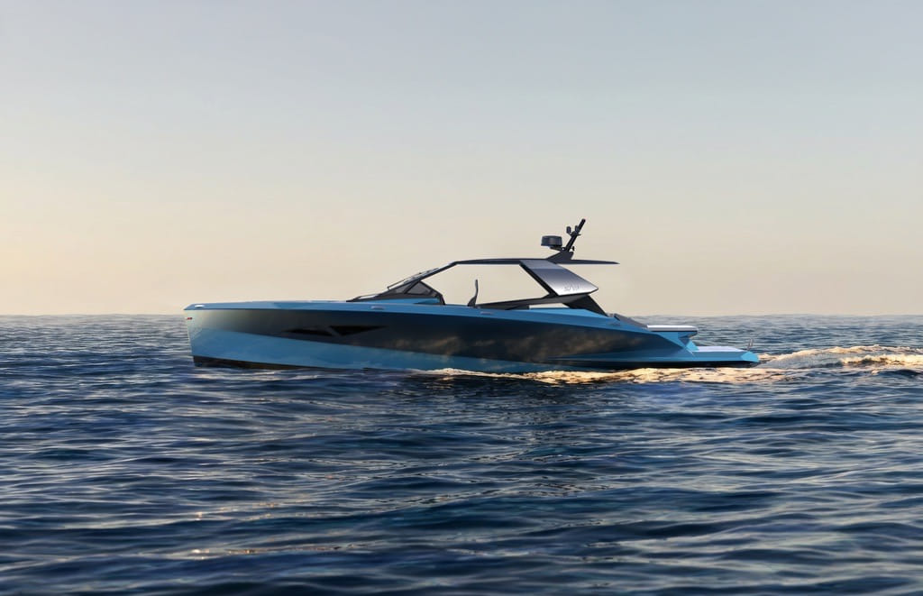 SAY 42 Sport in Motorboat & Yachting: Innovative, High-Speed, Luxurious
