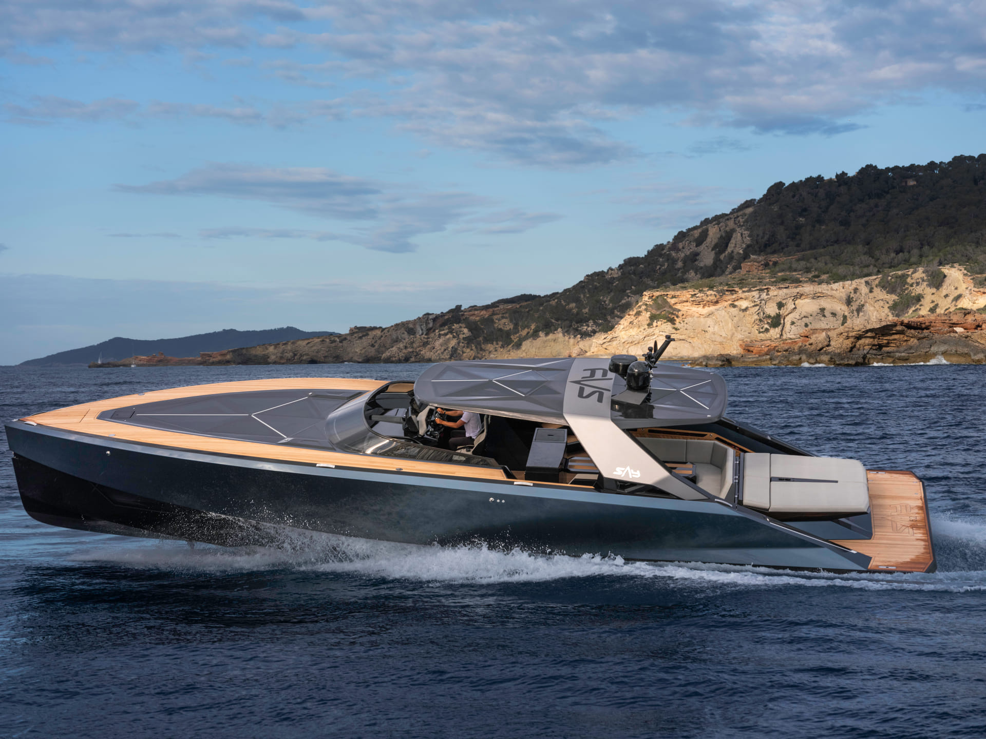 Boat Attitude berichtet über die SAY 52 – ultraleicht und unvergesslich